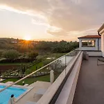 Boutique Louisa * Vranje Selo