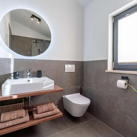 Boutique Louisa Vranje Selo